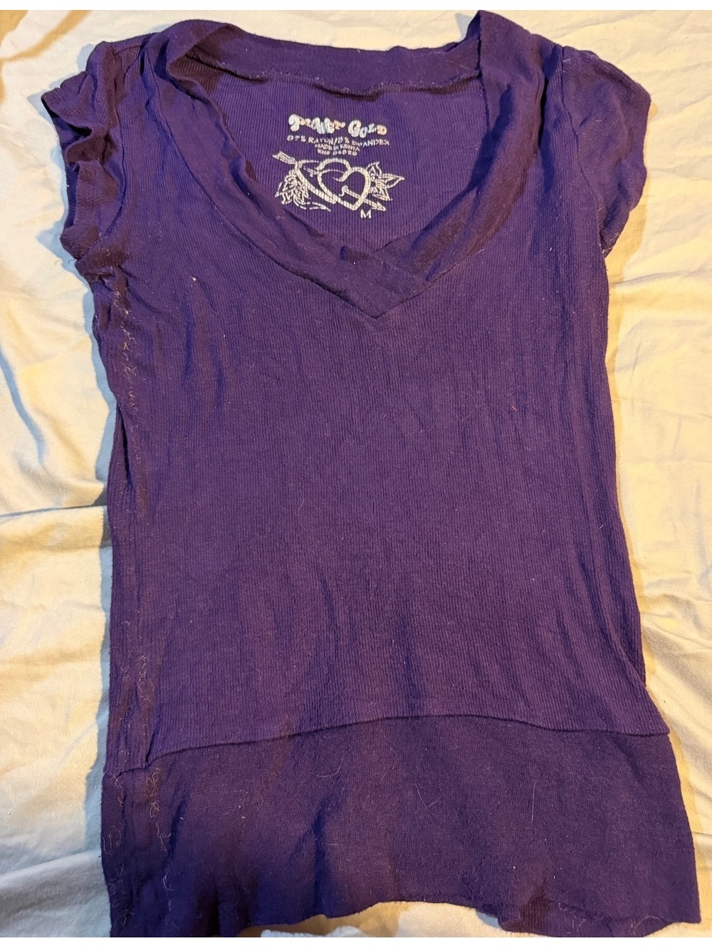 Purple V-neck Short Sleeve Women's T-Shirt Size Medium by Planet Girl